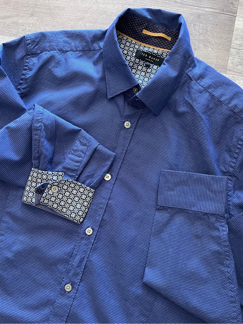 Ted Baker London Shirt Men Sz 4-L Blue Micro Geo Print Flip Cuff Tailored NWOT